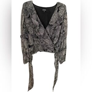 Express Black and Cream Floral Blouse Size XL